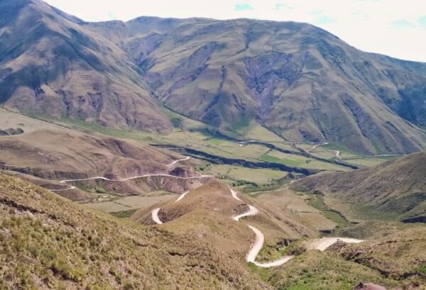 Tour a Cachi: Paisajes de Montaña y Cultura Colonial - Image 6